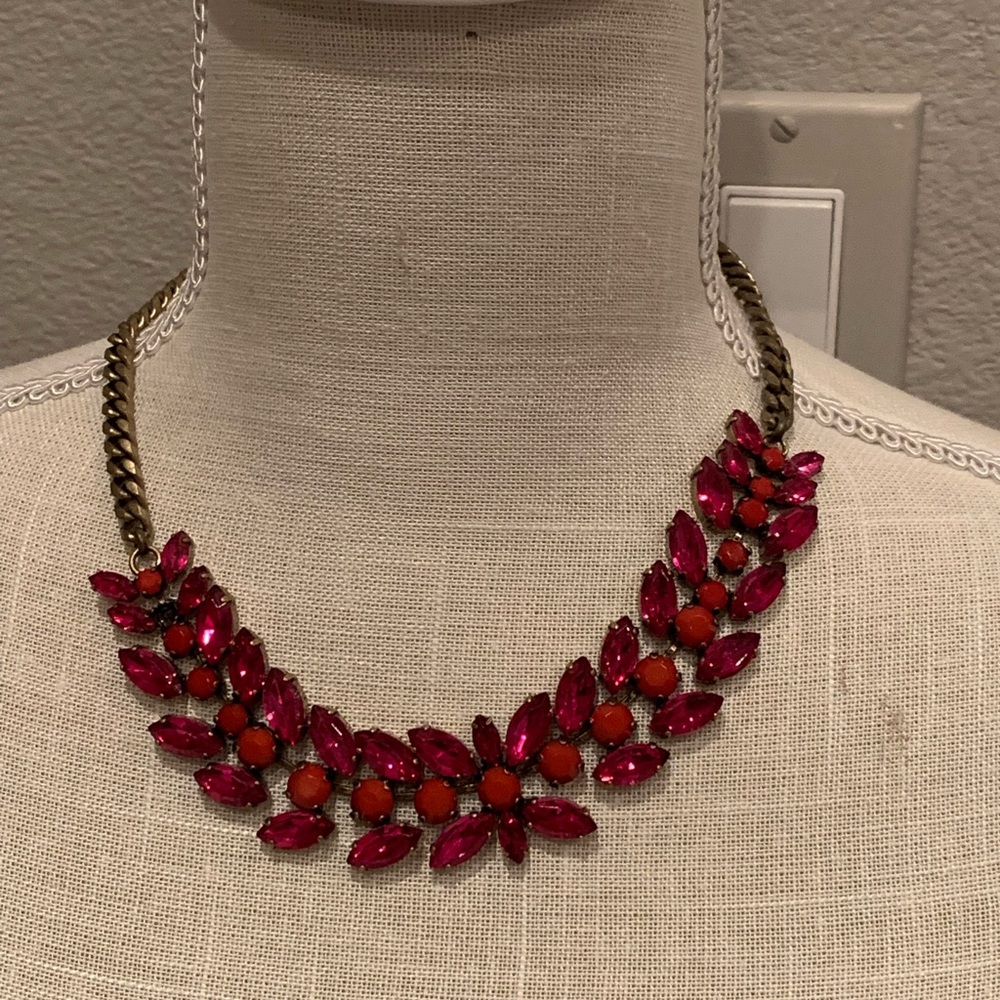 Beautiful statement necklace